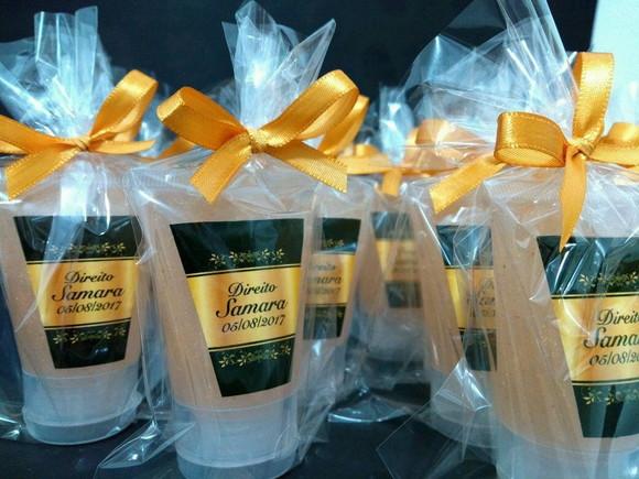 Bisnaga Álcool Gel Dourado30ml