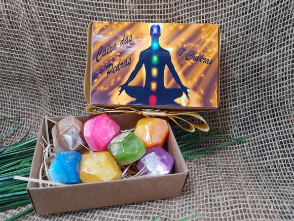 Caixa 7 Chakras ( Pedras de Sabonete)