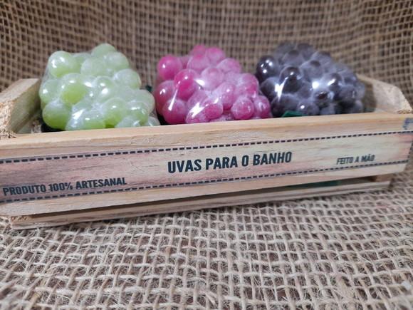 Caixote Uvas para o Banho