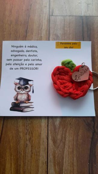 Chaveiro Maçã Fio de Malha