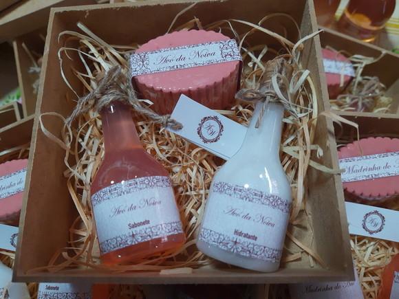 Kit para Padrinho e Madrinha de Casamento