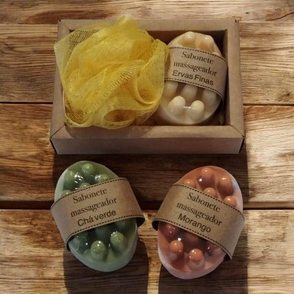 Kit Sabonete Massageador e Esponja