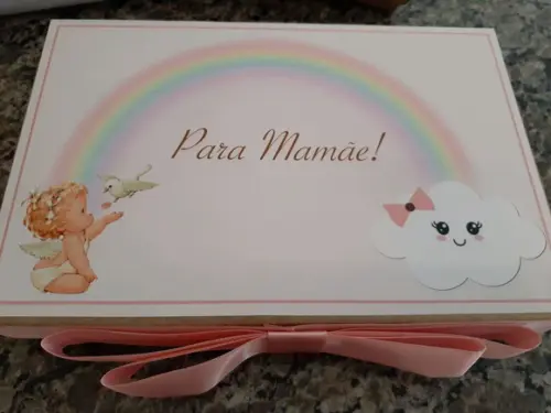 Caixinha Bebê Arco-íris