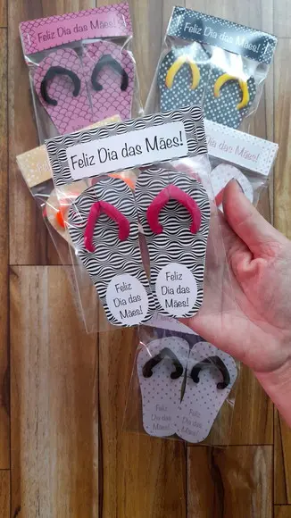 Card Chinelo Dia das Mães