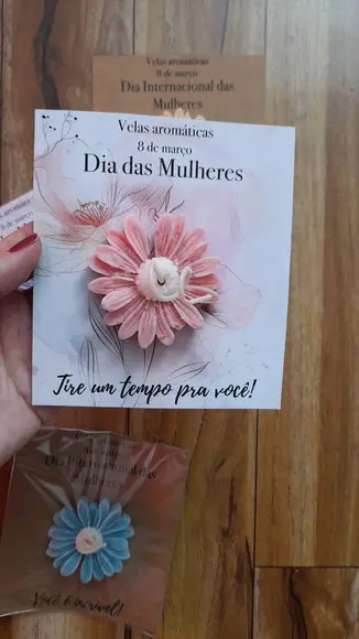 Cartão com Vela Aromática