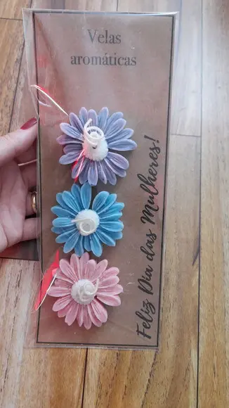 Cartão com Velas Aromáticas