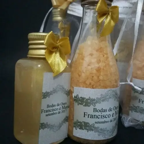 Kit Sais De Banho + Sabonete Líquido