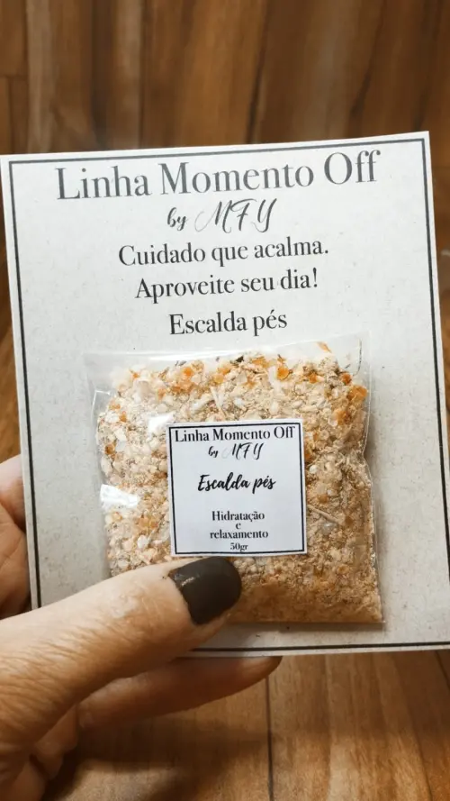 Card personalizado com escalda pés