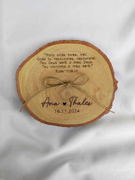 Porta Alianças de Tronco Natural para Pet (6 a 7cm)