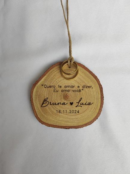 Porta Alianças de Tronco Natural para Pet (6 a 7cm)
