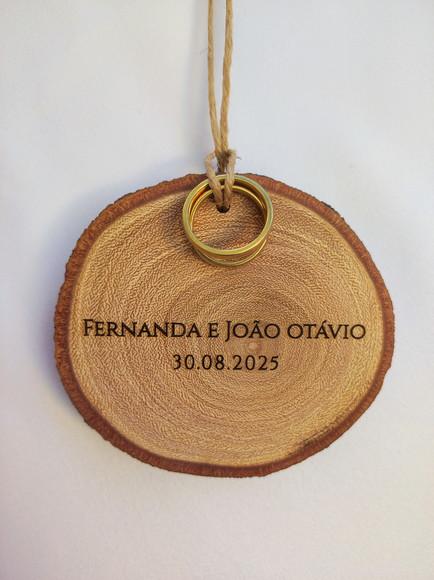 Porta Alianças de Tronco Natural para Pet (6 a 7cm)