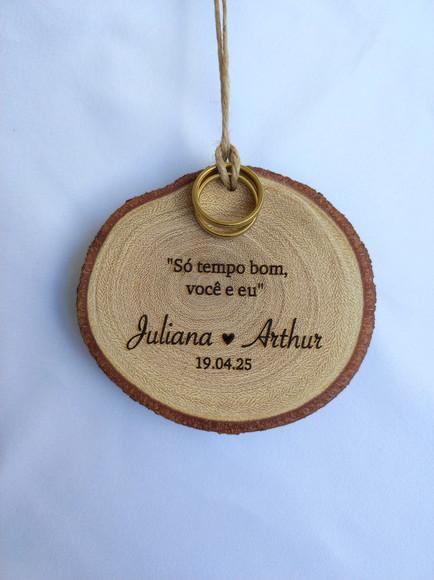 Porta Alianças de Tronco Natural para Pet (6 a 7cm)
