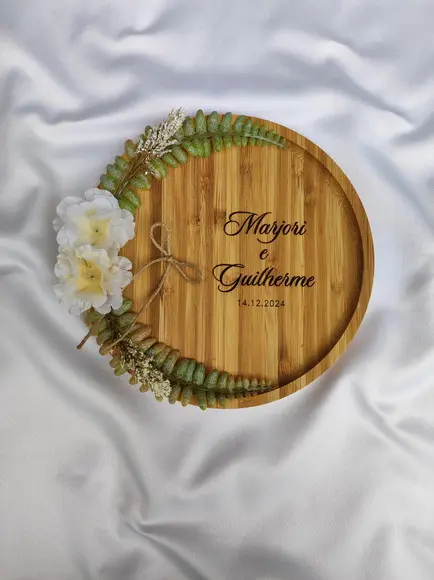 Porta Alianças de Bambu 20cm com Arranjo Flores Permanentes