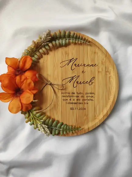 Porta Alianças de Bambu 20cm com Arranjo Flores Permanentes