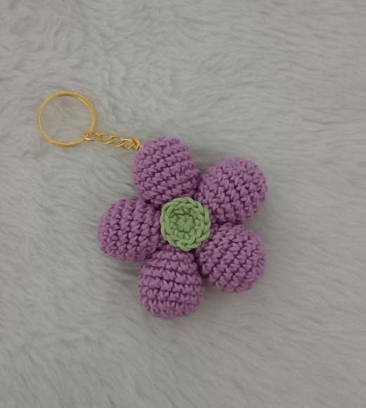 Chaveiro Flor Amigurumi