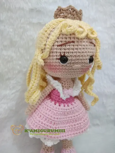 Aurora Amigurumi