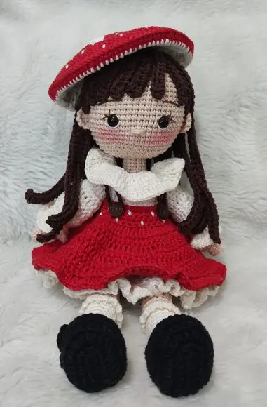 Boneca Amanita Amigurumi