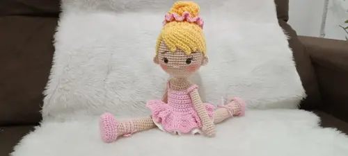 Boneca Bailarina Amigurumi