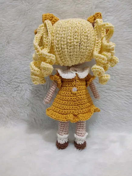 Boneca Cachinhos Dourado Amigurumi