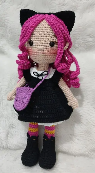 Boneca Kat Amigurumi
