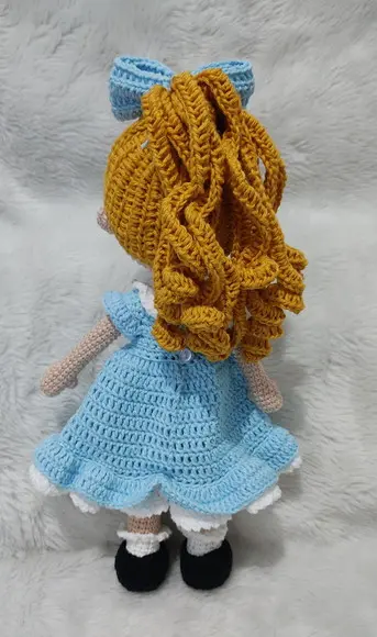 Boneca Nina Amigurumi