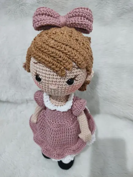 Boneca Nina Amigurumi