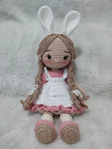 Boneca Rosie Amigurumi