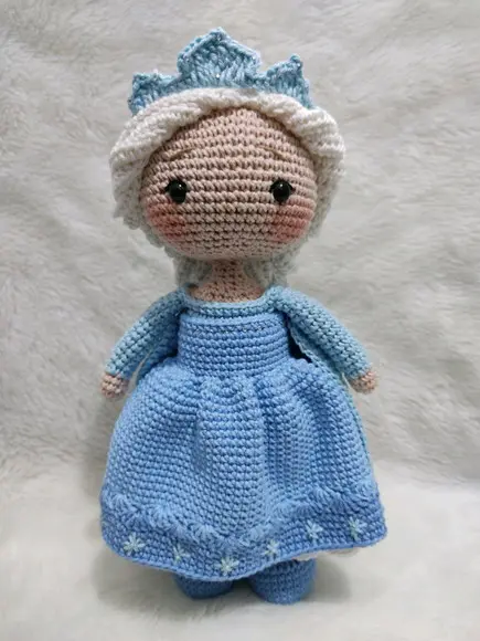 Elsa Amigurumi