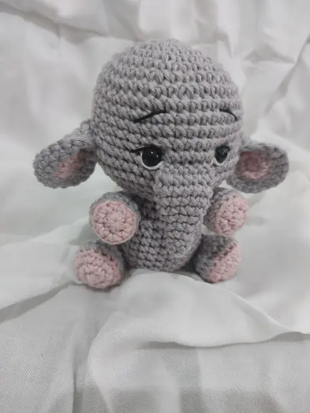Elefante Mini Amigurumi