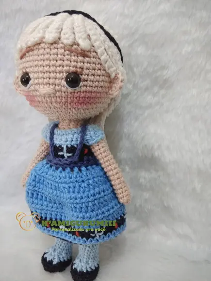 Elsa Amigurumi