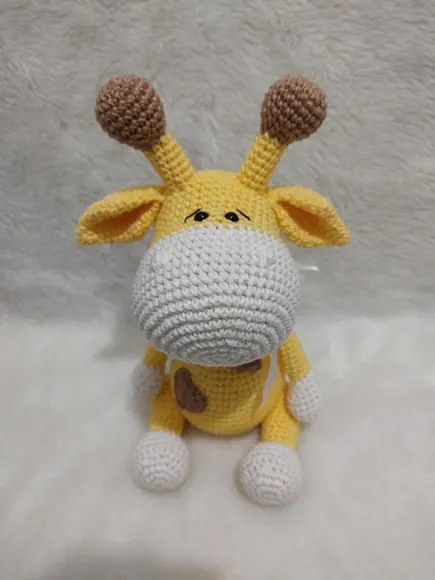Girafa Ormond Amigurumi