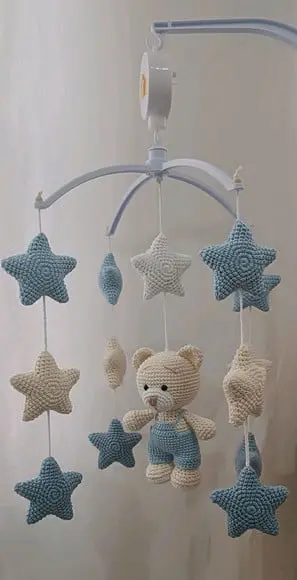 Móbile Urso Estrelas Amigurumi
