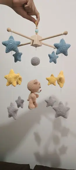 Móbile Urso Estrelas Amigurumi