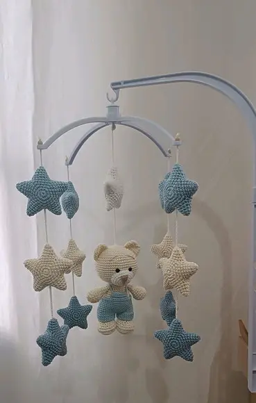 Móbile Urso Estrelas Amigurumi