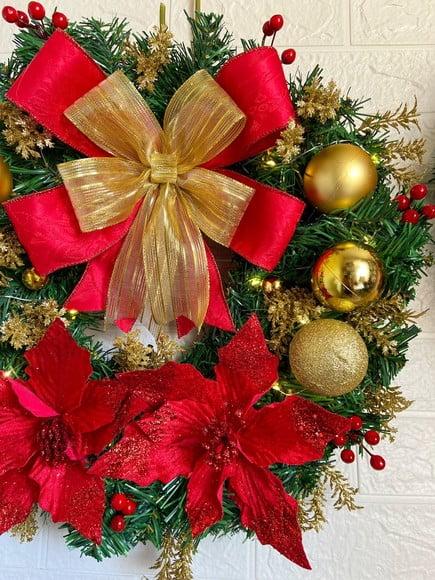 Guirlanda de Natal com Flores/ Acompanha Led