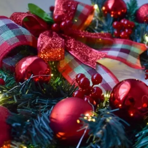 Guirlanda de Natal Vermelha com Led