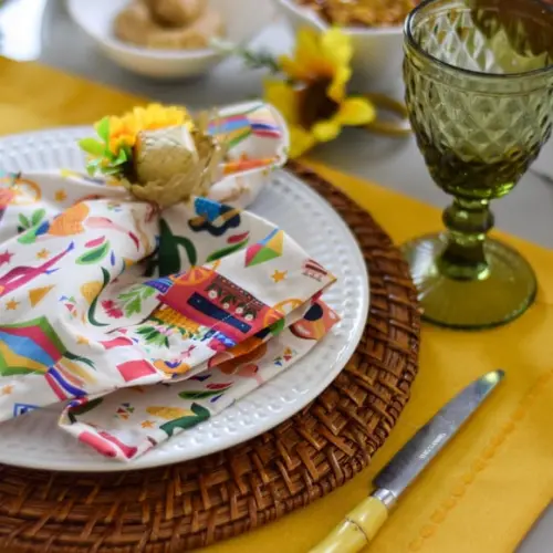 Mesa Posta de Festa Junina 6 Lugares