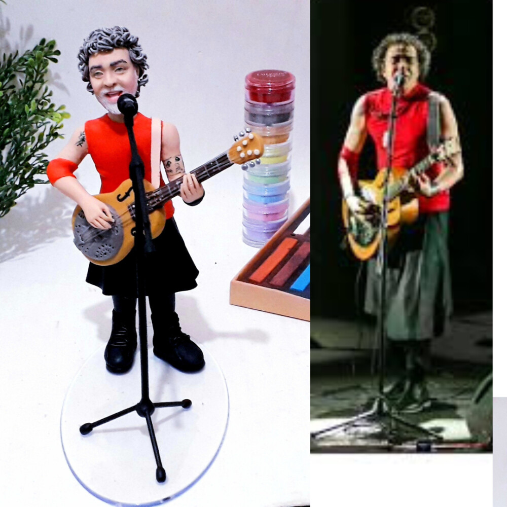 Escultura Humanizada em Biscuit - Artista