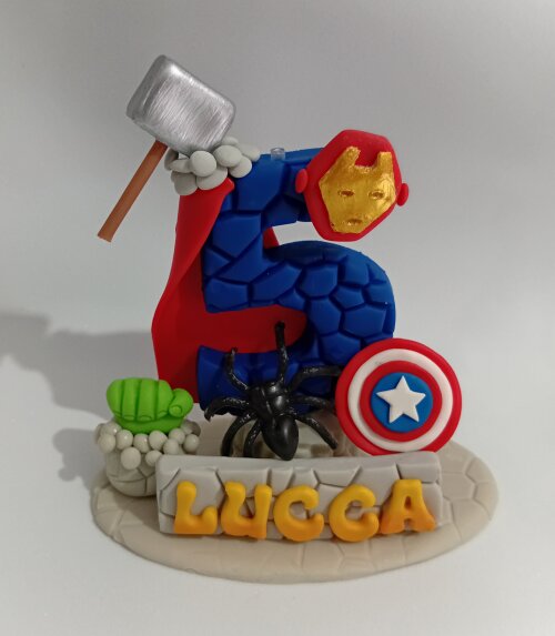 Vela Heróis em Biscuit