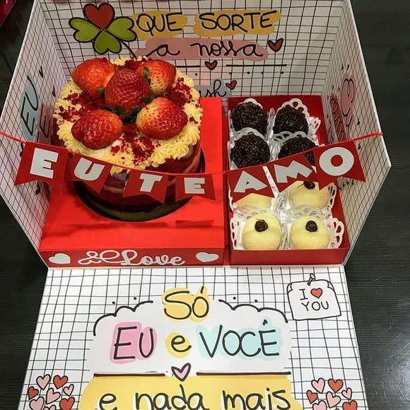 Arquivo de Corte: Caixa Cenário Dia dos Namorados