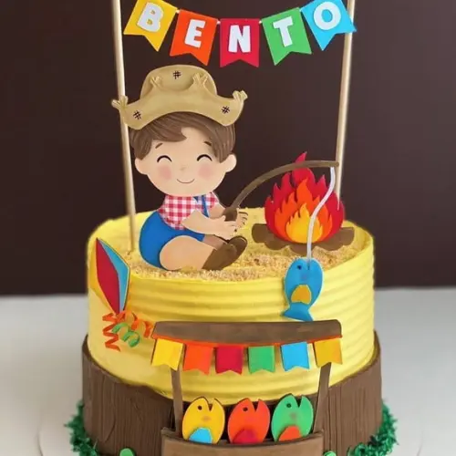 Arquivo de Corte: Topo de Bolo Festa Junina Menino Pescaria