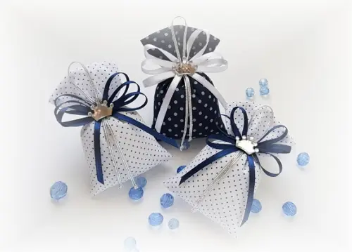 Kit 24 Saches Azul e Branco com Coroa - Pronta Entrega