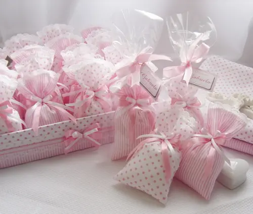 Kit 24 Saches Perfumados + Bandeja Decorada