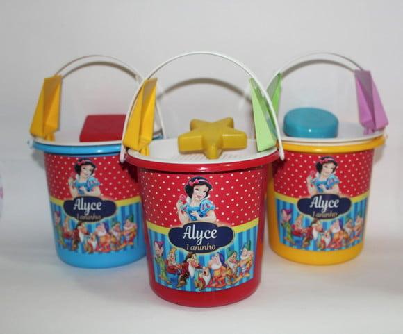 Baldinho de Praia Branca de Neve