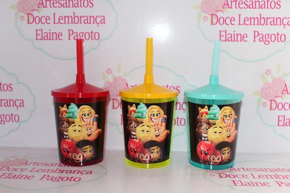 Copo c/ canudo 300ml Emoji O Filme