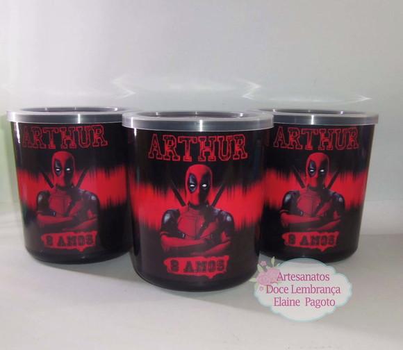 Lata tipo de Leite Deadpool