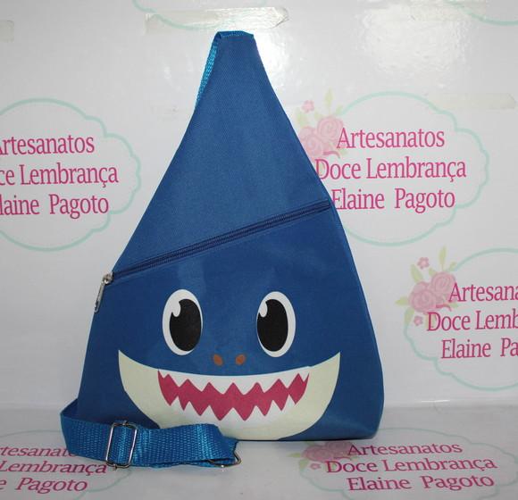 Mochila Transversal Triangular Baby Shark