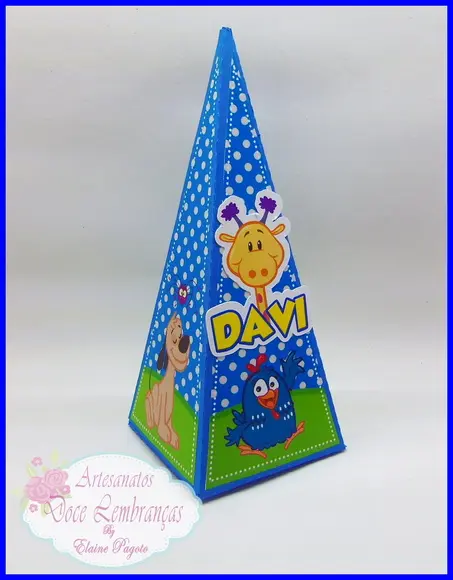 Caixa Piramide Galinha Pintadinha