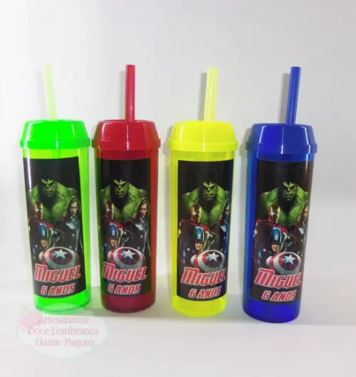 Copo Long Drink c/ Canudo e Tampa Os Vingadores
