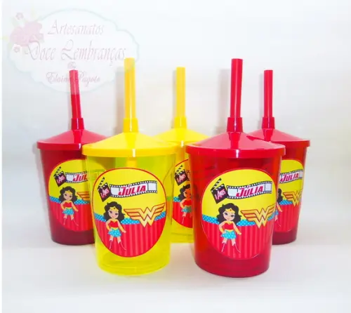 Copo Shake 300ml Mulher Maravilha